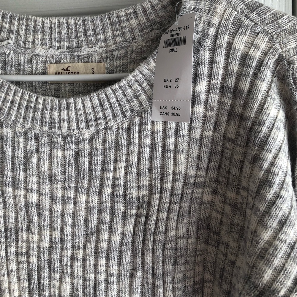 Brand new hollister sweater